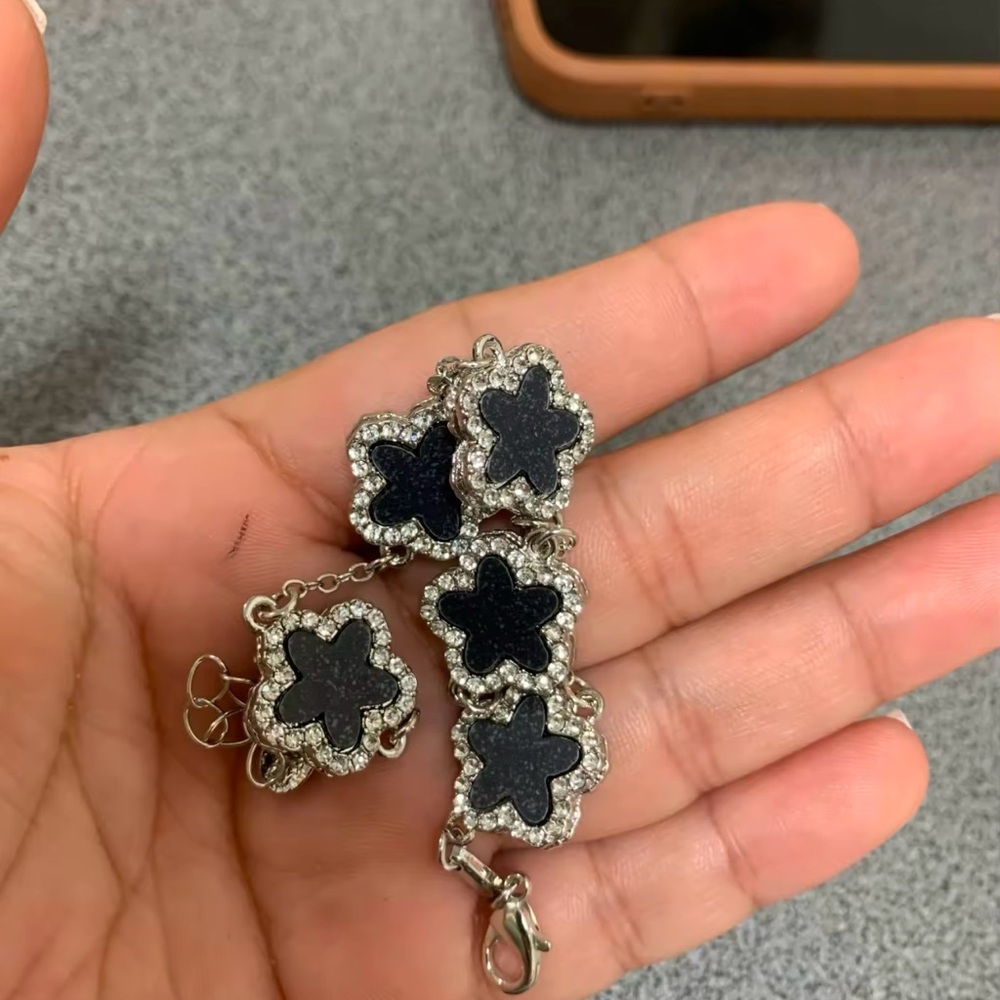 Silver and Black Clover Bracelet